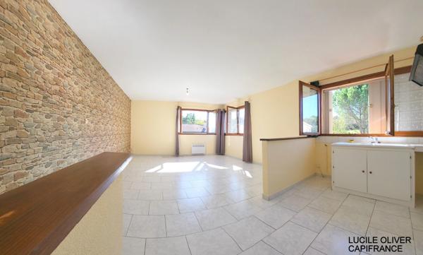 Maison à vendre huit pièces 153 m², sous sol 180 m² BEAUMONT DE LOMAGNE (82)