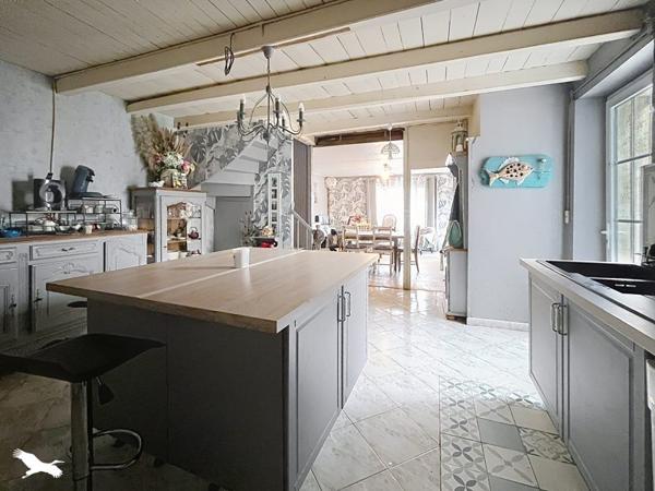 Maison 143 640 € Saint-Jean-d'Angély 3 p 109 m² DPE C