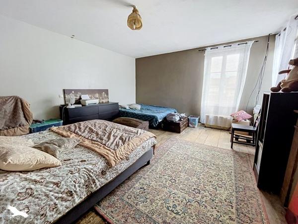 Maison 143 640 € Saint-Jean-d'Angély 3 p 109 m² DPE C