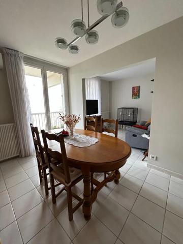 Appartement à vendre à Vénissieux (69200)