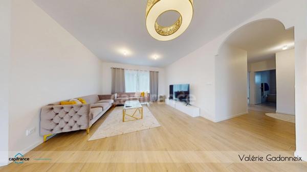 **À vendre - Maison neuve de plain-pied à Échillais (17620)**, Avec garage et Terrain clos.