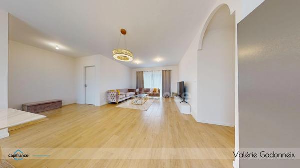 **À vendre - Maison neuve de plain-pied à Échillais (17620)**, Avec garage et Terrain clos.