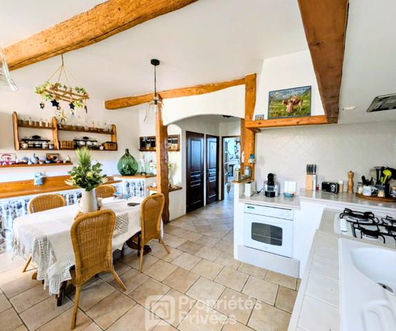 MAISON DE VILLAGE 4 PIÈCES AVEC JARDIN, TERRASSE ET GARAGE  TRANS-EN-PROVENCE