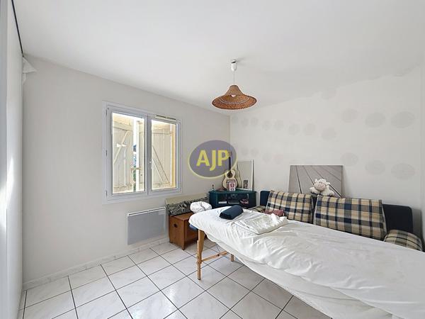 Maison à louer Anglet : 7 pièces, 149m² avec 5 chambre(s) à 2 163€ - AJP Mateille Immobilier Biarritz