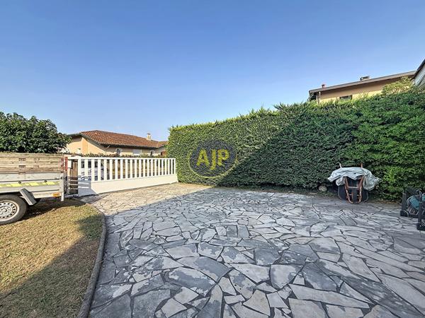 Maison à louer Anglet : 7 pièces, 149m² avec 5 chambre(s) à 2 163€ - AJP Mateille Immobilier Biarritz