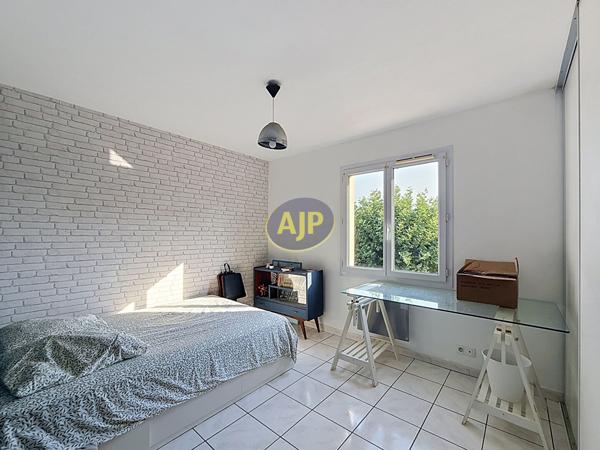 Maison à louer Anglet : 7 pièces, 149m² avec 5 chambre(s) à 2 163€ - AJP Mateille Immobilier Biarritz