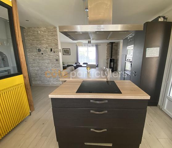 Vente Maison125 m² - 6 Pièces - SAINT LAURENT SUR SEVRE (85290)