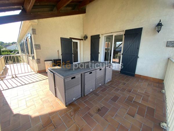 Vente Maison125 m² - 6 Pièces - SAINT LAURENT SUR SEVRE (85290)