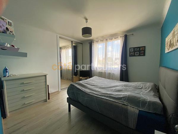 Vente Maison125 m² - 6 Pièces - SAINT LAURENT SUR SEVRE (85290)