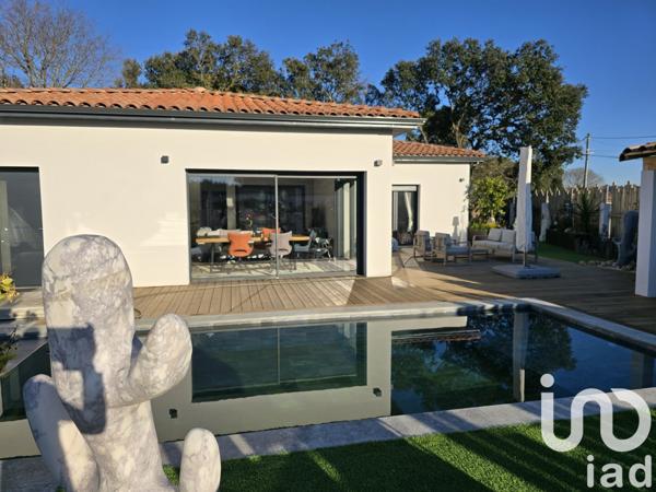 Maison 5 pièces de 120 m² à Villevieille (30250)