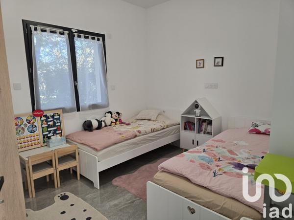 Maison 5 pièces de 120 m² à Villevieille (30250)