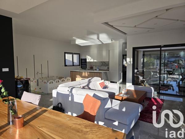 Maison 5 pièces de 120 m² à Villevieille (30250)