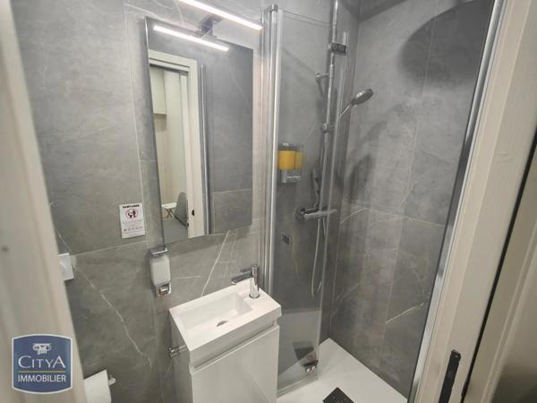 Appartement à louer 1 pièce 10.98m²