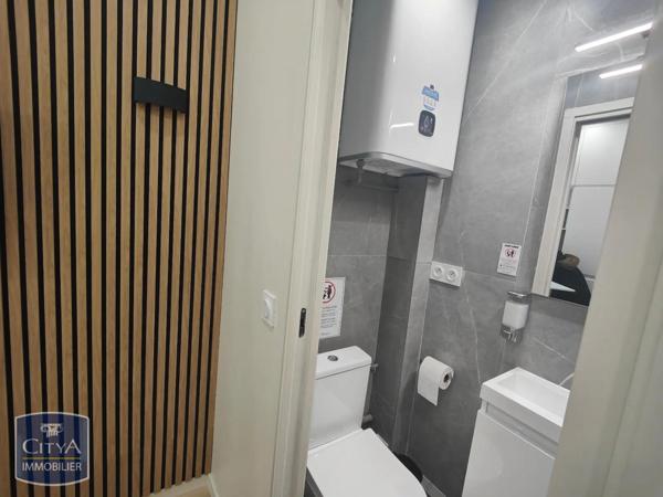 Appartement à louer 1 pièce 10.98m²