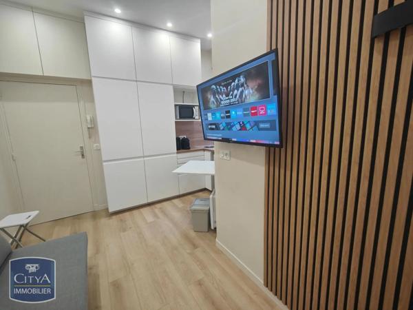 Appartement à louer 1 pièce 10.98m²