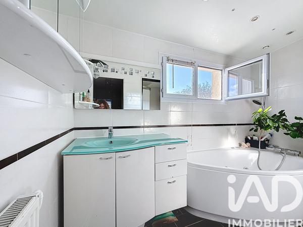 Maison à vendre 6 pièces 107 m² Menucourt