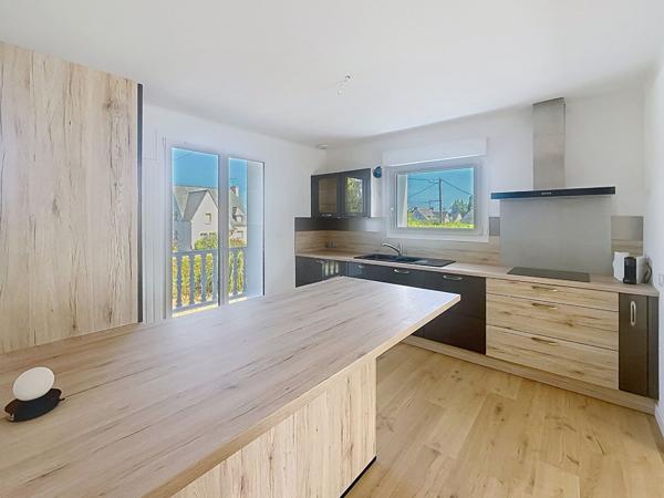 Maison entièrement rénovée à l'emplacement idéal