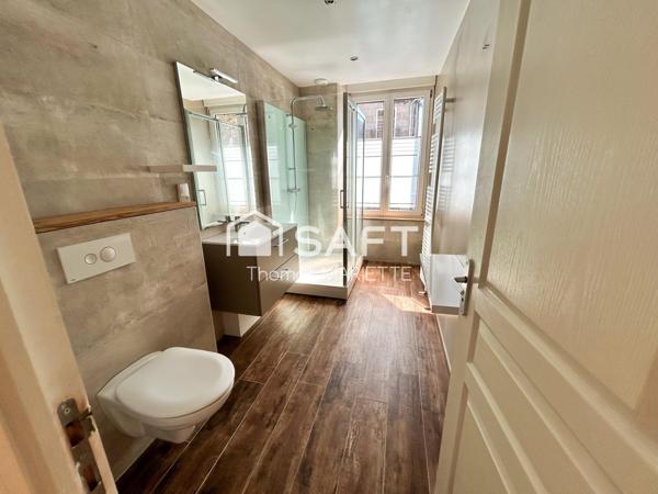 Maison avec beaucoup de potentiel en plein bourg