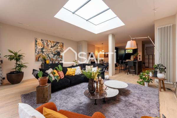 Maison d'Exception au Charme Authentique Place des Martyrs de la Résistance