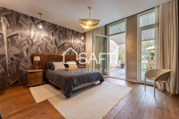 Maison d'Exception au Charme Authentique Place des Martyrs de la Résistance