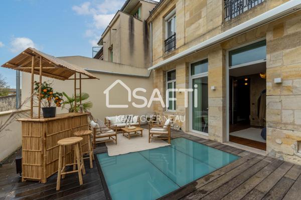 Maison d'Exception au Charme Authentique Place des Martyrs de la Résistance