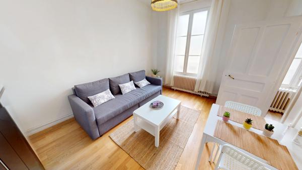 Appartement  2 pièces 34m2 - Ivry/Port - Terrasse
