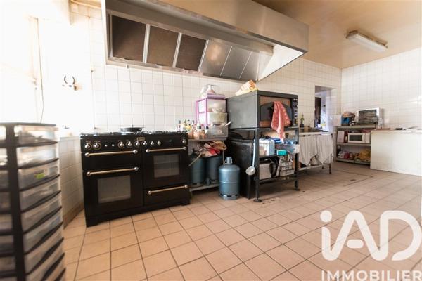 Maison à vendre 5 pièces 185 m² Saint-Priest-Taurion