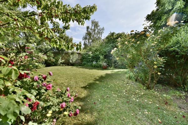 Maison à vendre 6 pièces de 205 m²