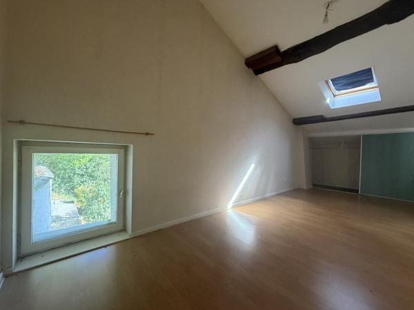 EN EXCLUSIVITÉ – MAISON DE VILLE À AMBÉRIEU-EN-BUGEY