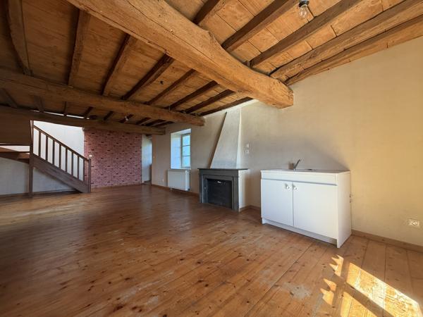 EN EXCLUSIVITÉ – MAISON DE VILLE À AMBÉRIEU-EN-BUGEY