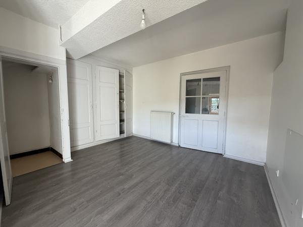 EN EXCLUSIVITÉ – MAISON DE VILLE À AMBÉRIEU-EN-BUGEY
