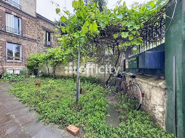 Appartement
         4 pièces
        - 99 m² 514 000 € *