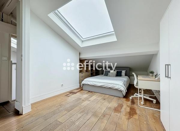 Appartement
         4 pièces
        - 99 m² 514 000 € *