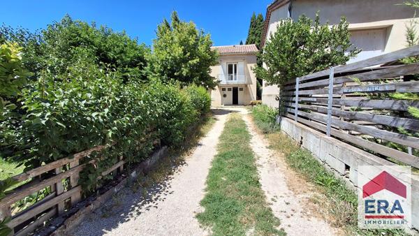 Maison Valreas 80 m2 - 599m² de terrain