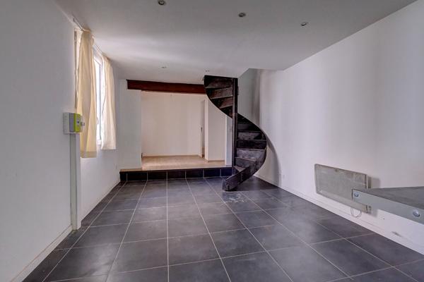 A vendre Maison de 64 m2 en chartreuse avec terrasse secteur Busca