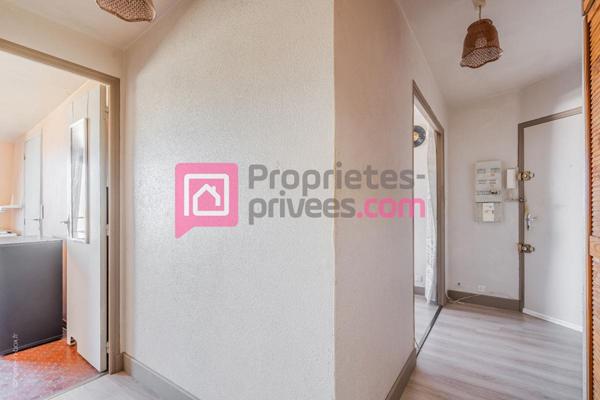 Grand Appartement  1 pièce(s)- 44m + Parking