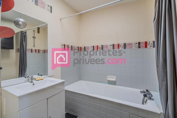 Grand Appartement  1 pièce(s)- 44m + Parking