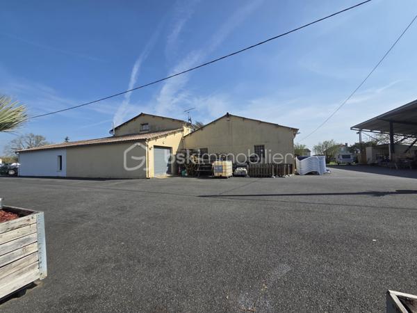 Maison de 380 m²