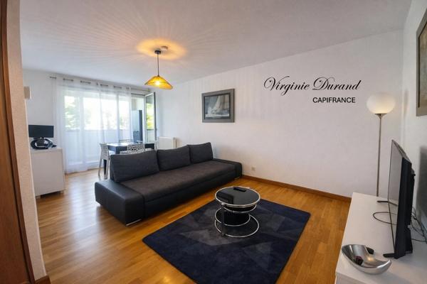 Spacieux T2 au calme avec véranda – Emplacement recherché !
