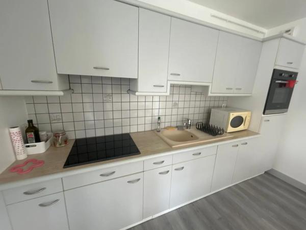 Appartement à louer 2 pièces 59.95m² Montbéliard (25200)