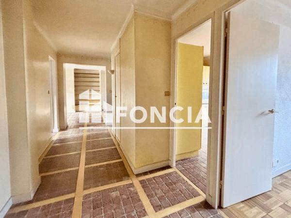 À vendre Appartement 4 pièces 93.6 m² - Nantes 44000