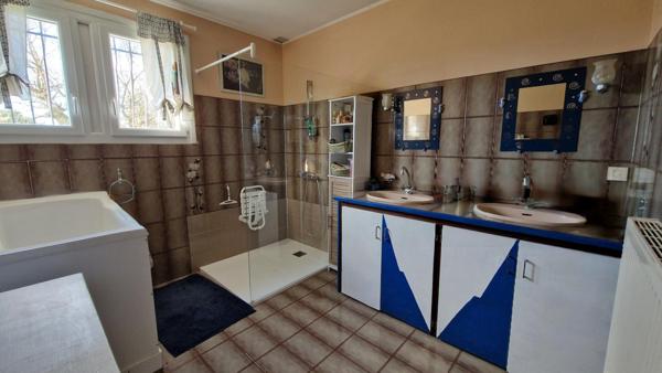 Commerces et services à proximité