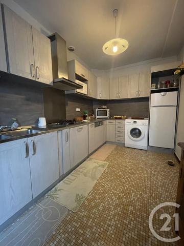 Maison à vendre  8 pièces - 178,21 m2 COUTRAS - 33