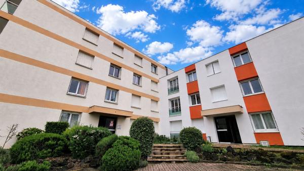 A LOUER - Clermont-Ferrand - Appartement 4 pièces