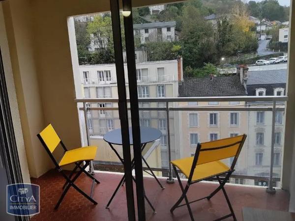 Appartement à louer 1 pièce 32.02m²