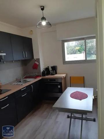 Appartement à louer 1 pièce 32.02m²