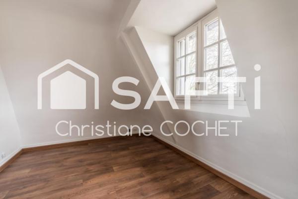 Appartement de T 3 rénové à 800m de la gare, secteur Sud Seine de Melun