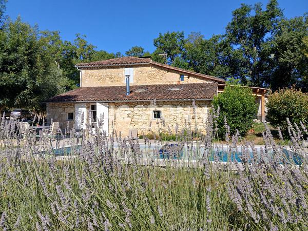 Charmante Maison de Campagne située dans un environnement privilégier à15mn d'Auch