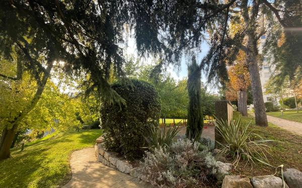 Appartement à vendre    4 pièces • 97 m2 Lyon 5