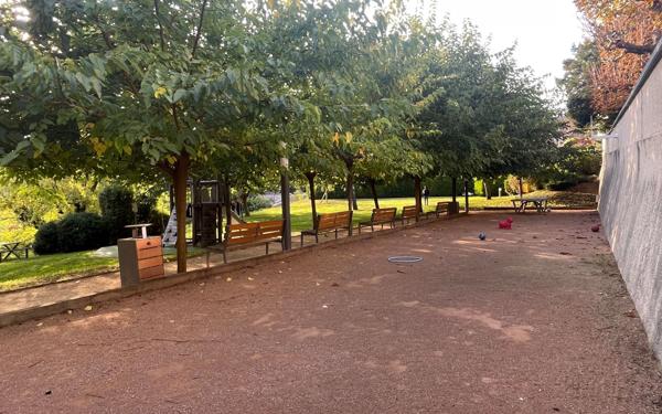 Appartement à vendre    4 pièces • 97 m2 Lyon 5